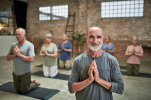 瑜珈对于老年人